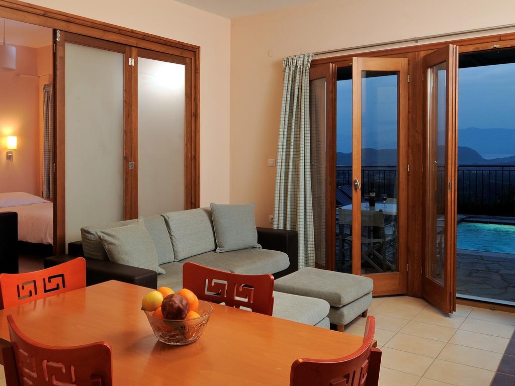 Karayiannis Villas Náuplia Quarto foto
